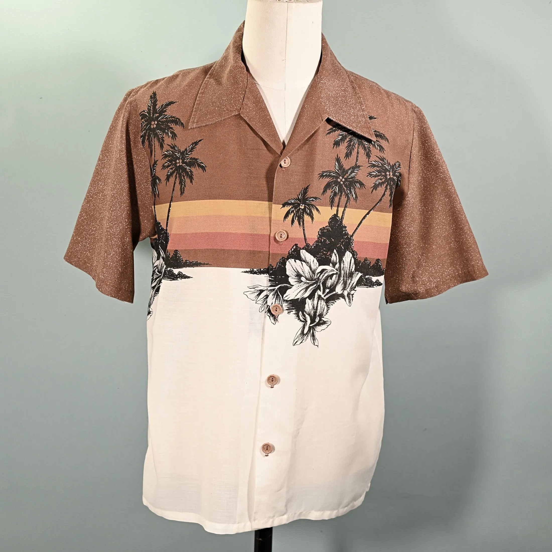 Dolphin California Vintage 70s Hawaiian Shirt, Palm Tree Silhouette Aloha Shirt L