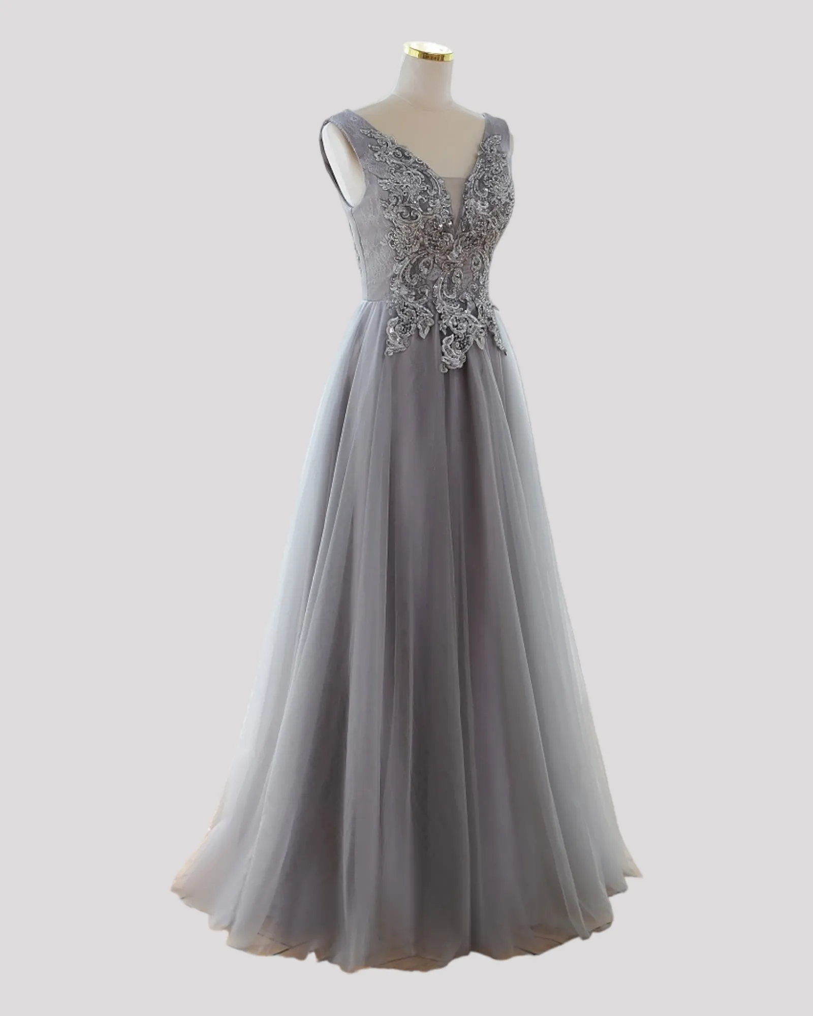 Elegant Silvery Grey Ball Dress with silver lace detailed bodice and Corset Lace up Back