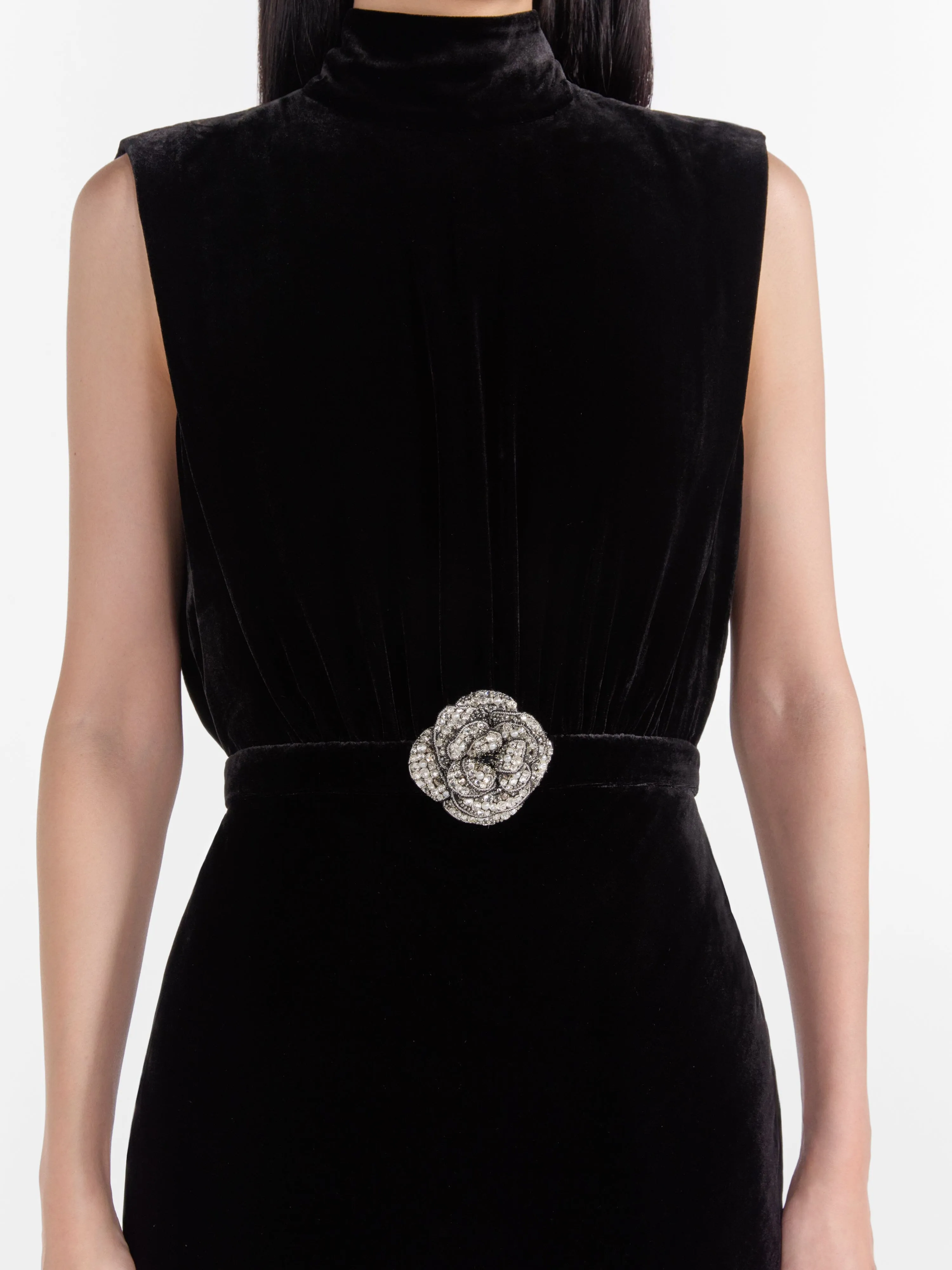 Fleur Velvet Dress in Black Crystal Rose