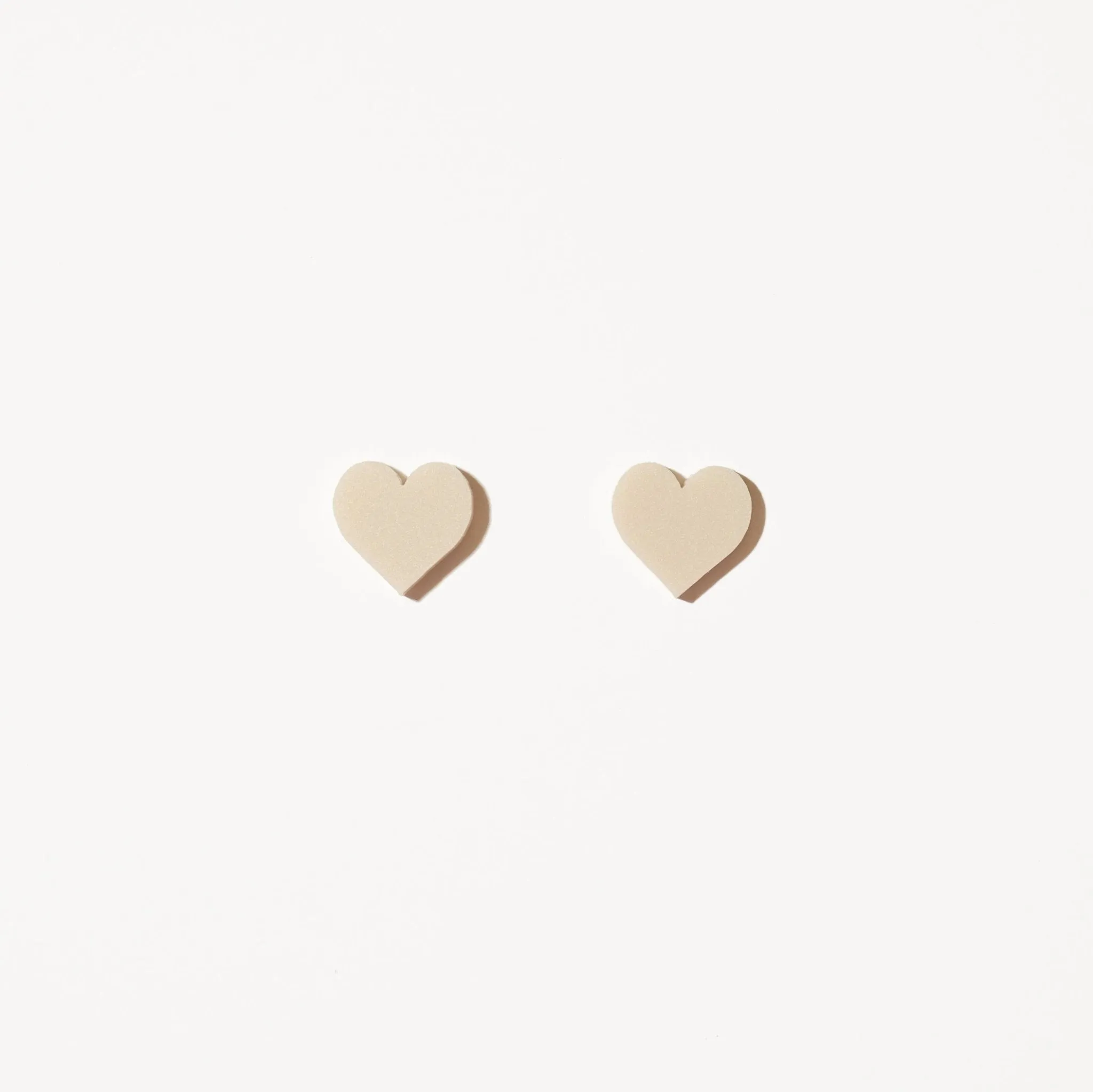 Heart Stud Earrings - Linen