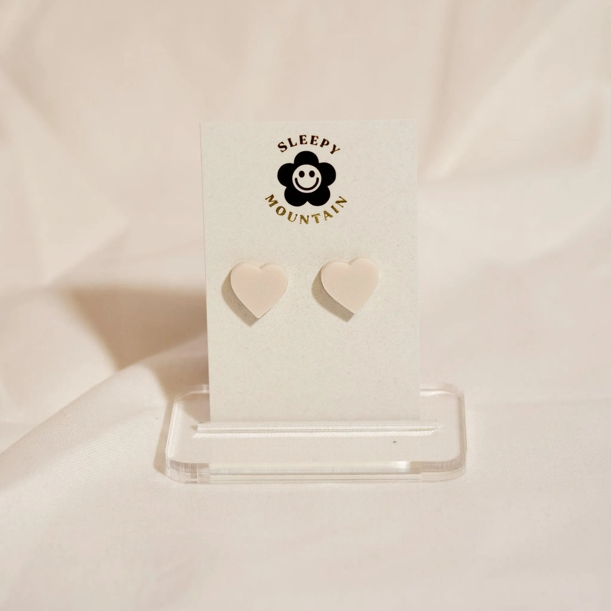 Heart Stud Earrings - Linen