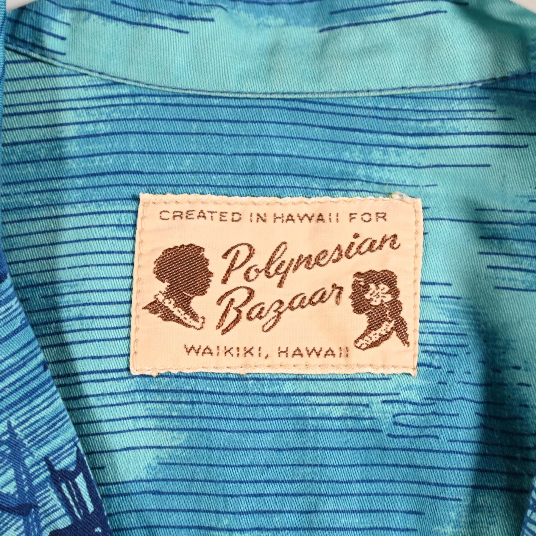 Polynesian Bazaar Vintage 60s Hawaiian Shirt, Polynesian Settlers Aloha Shirt M