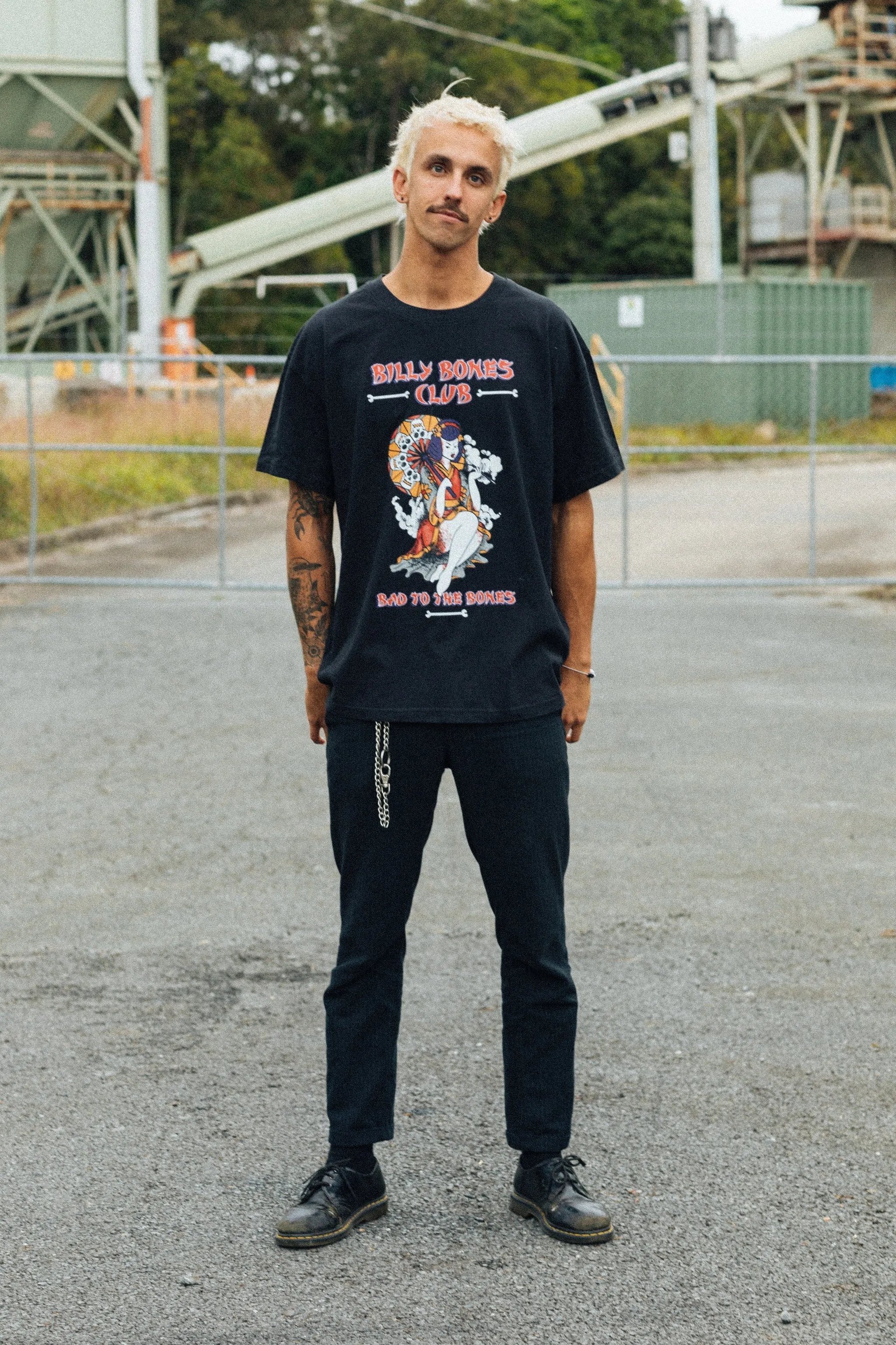 The Geisha Tee - Vintage Black