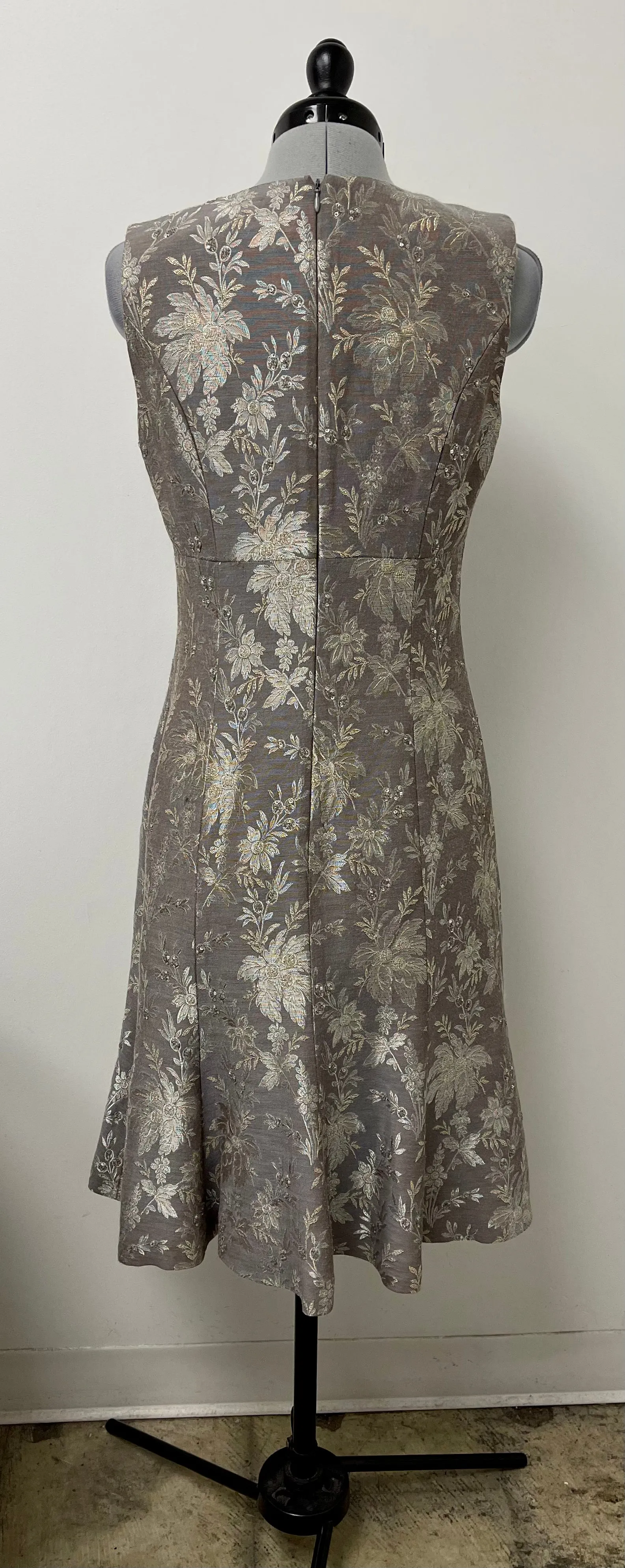 Women’s Badgley Mischka Sleeveless Dress, Size 6